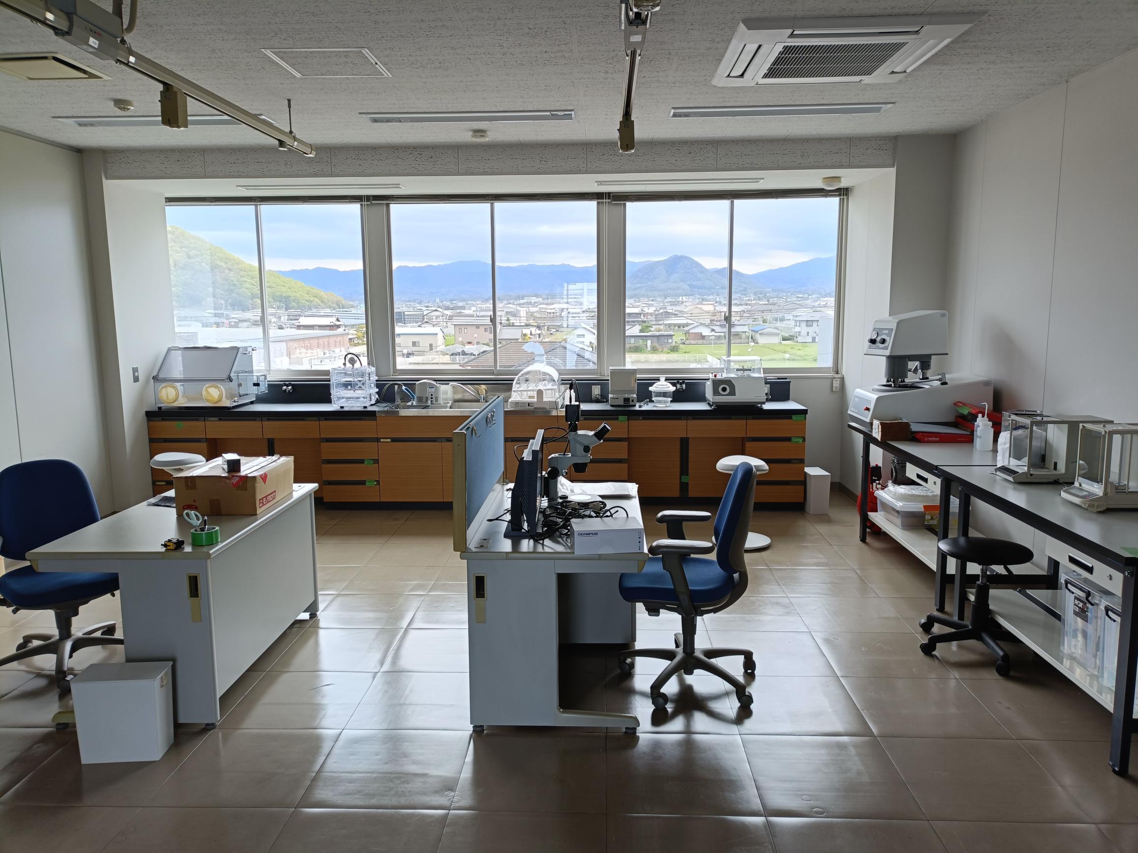 FROM香川研究室